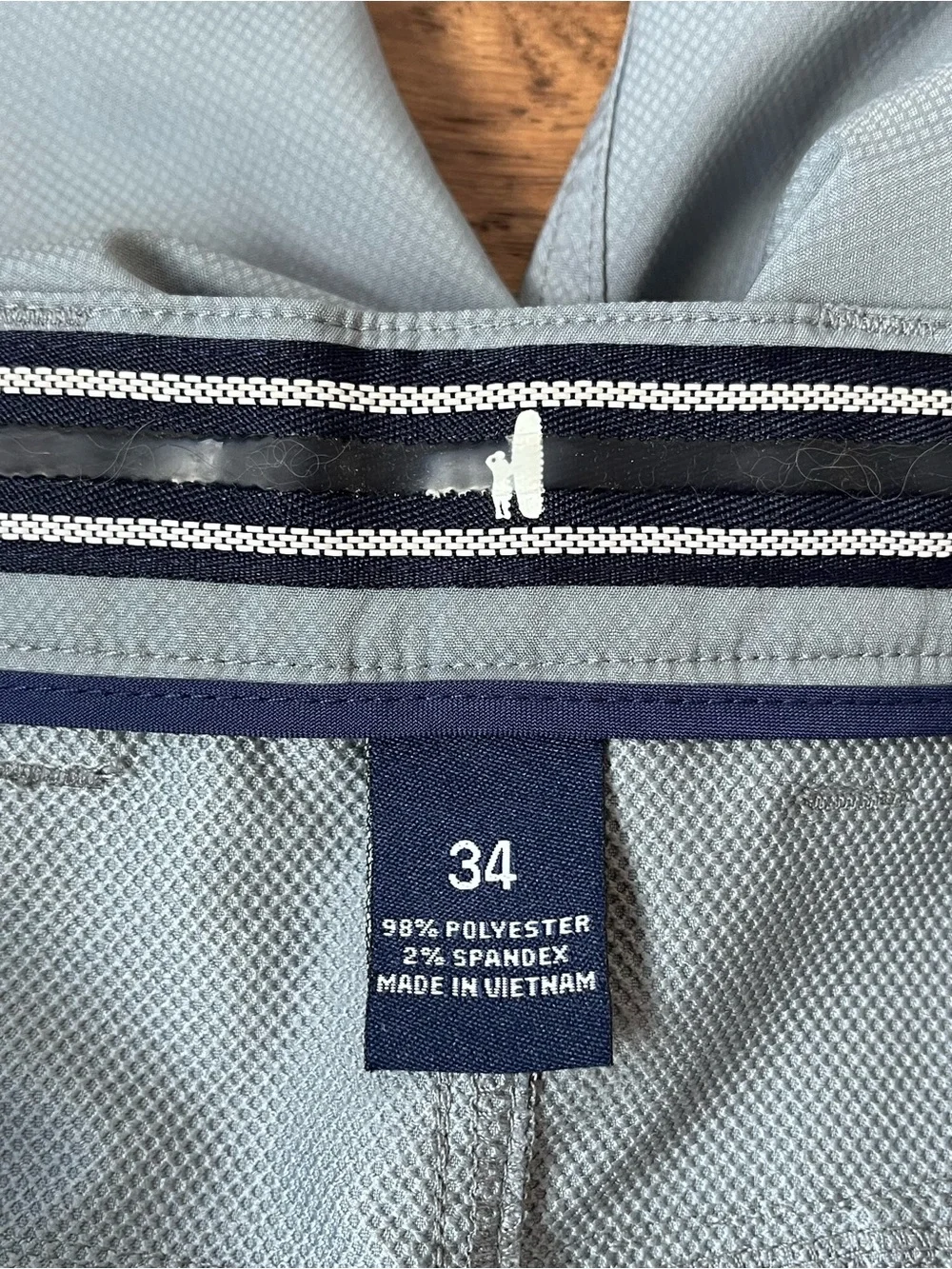 Johnnie-O Mulligan Performance Golf Shorts 9” Men’s 34 Gray Flat Front JMSH1070